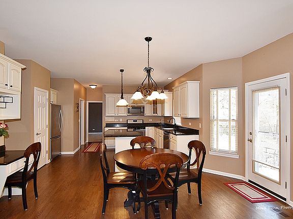 5th image of 625 Lakeridge Dr