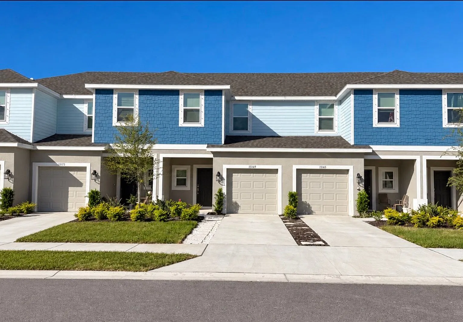New Two-Story 3BR Townhome in Nokomis Gated Community Near Venice & Sarasota — Photo 1