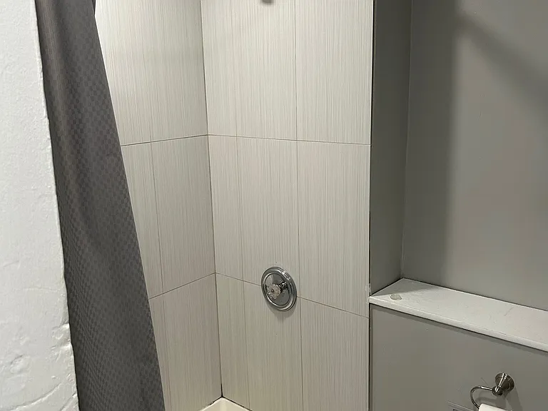 Bathroom/shower