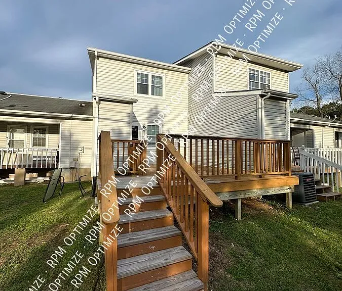 644 Sheridan Pl #14 — Photo 9