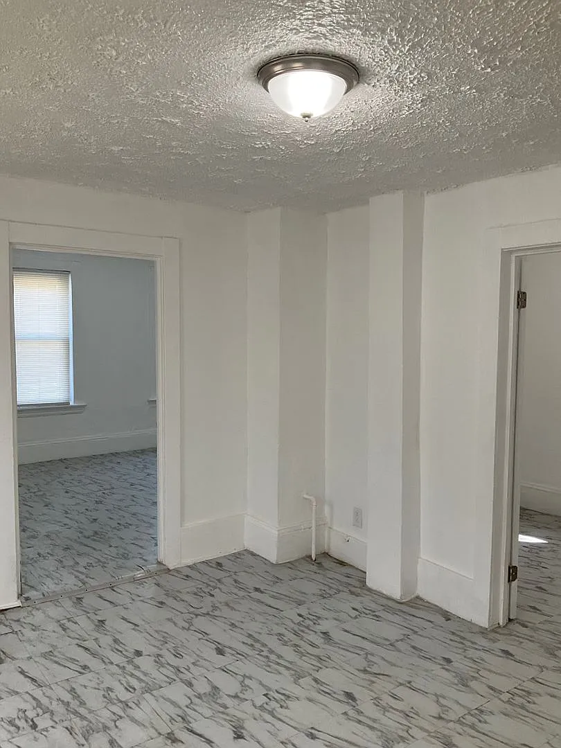 5700 Luther Ave — Photo 4