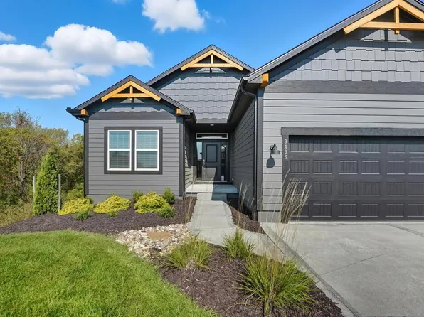 9406 NE 111th Ter, Kansas City, MO 64157