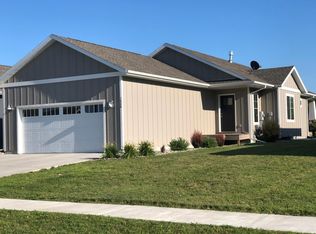 1524 Saint Justice St, Brookings, SD 57006