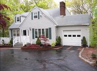 75 Port Ave, Ronkonkoma, NY 11779