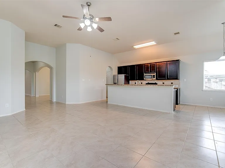 3931 Medici Ct — Photo 31