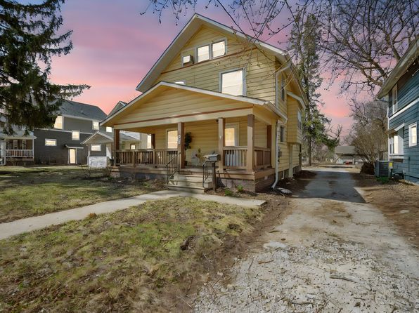 1062 38th St, Des Moines, IA 50311