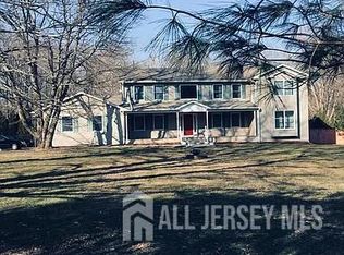 124 Taylor Mills Rd, Englishtown, NJ 07726