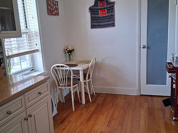 3rd image of 5450 Netherland Ave APT E62