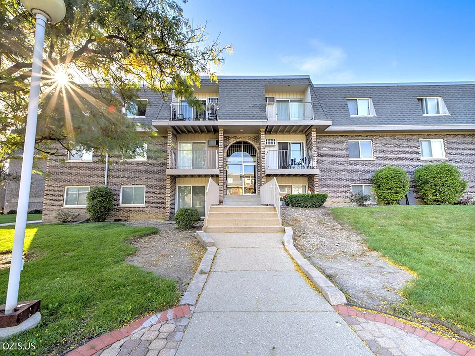 866 Cider Ln #105