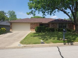 2515 Blue Quail Dr, Arlington, TX 76017