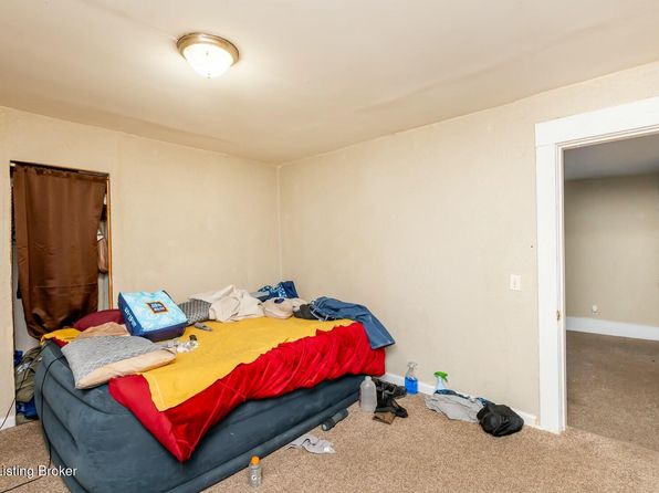 louisville-kentucky-2082374346 picture