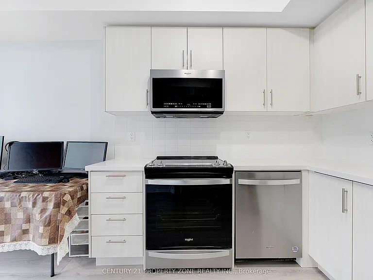 85 Attmar Dr #226 — Photo 20