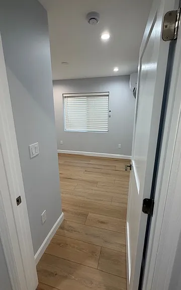 2638 N Frederic St #101 — Photo 22