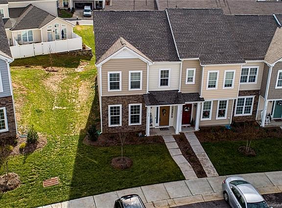 3rd image of 420 Spring Gardens Dr #420