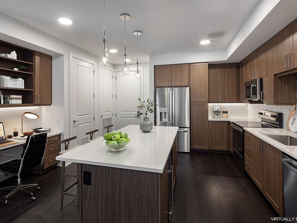 AMLI Branch Park - staged kitchen with WFH space