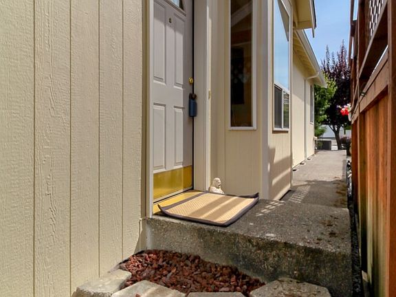 4th image of 6219 124th Street Ct E