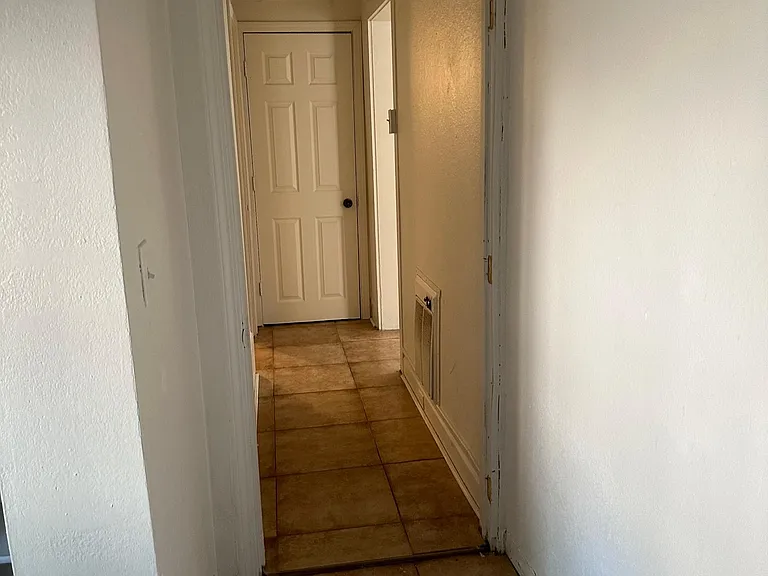 111 Covey Rd — Photo 14