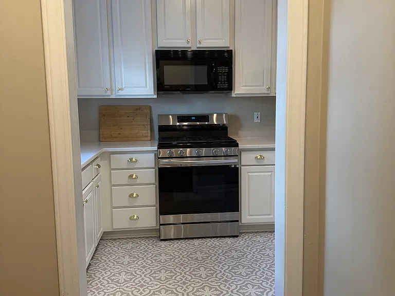 6166 Loch Laural Ln — Photo 10