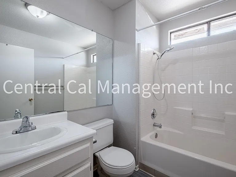 3118 Brookside Dr — Photo 25