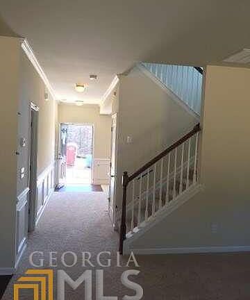 2nd image of 521 Silver Leaf Pkwy #18