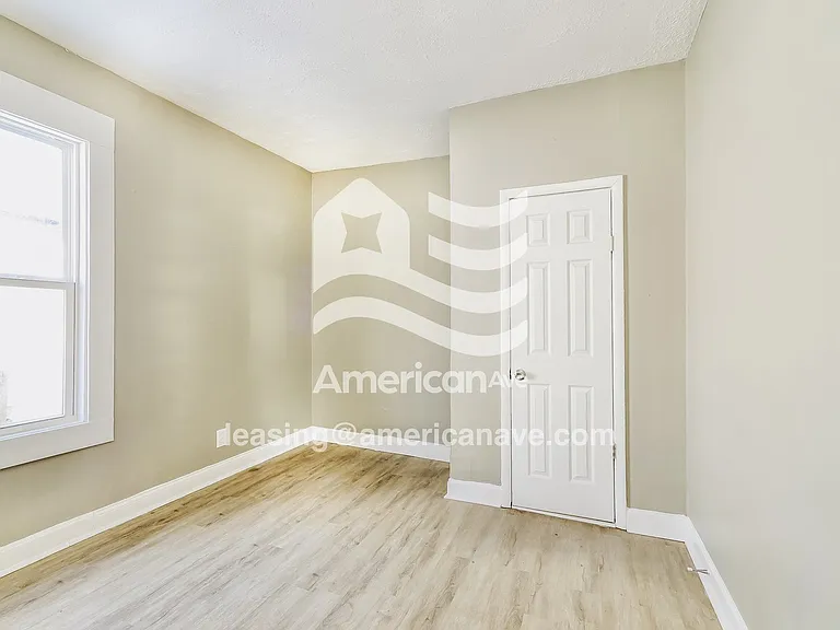 247872_010_wm_-_bedroom_13510474.jpg