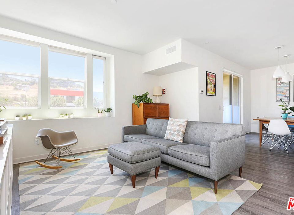 1st image of 3801 Eagle Rock Blvd Unit 9