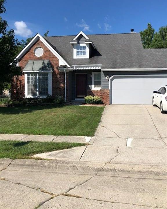 2nd image of 7462 Crickwood Ln