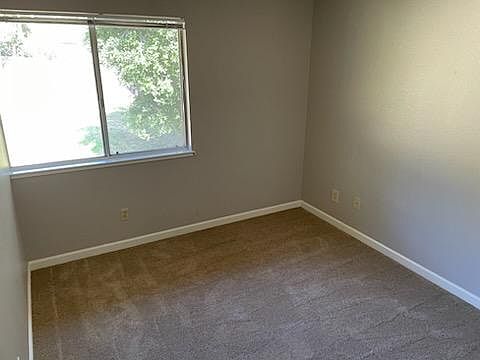 5th image of 200 San Andreas Dr
