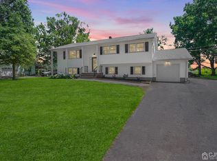 1015 Old York Rd, East Windsor, NJ 08520