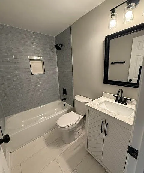 1777 Aberdeen Cir — Photo 11