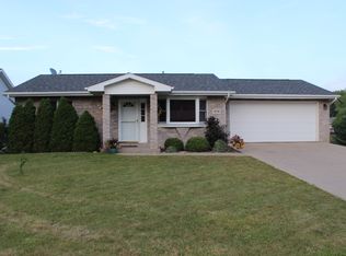 1856 North Ct, Dubuque, IA 52002