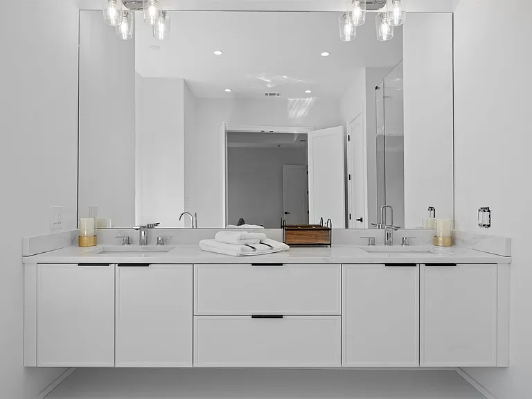 333 Spicewood Trails Dr — Photo 36