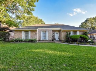 2315 Deer Meadow Dr, Missouri City, TX 77489
