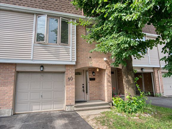 2nd image of 90 Lightfoot Pl #75