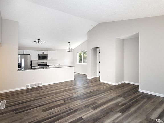 5th image of 2320 E Cherrywood Drive