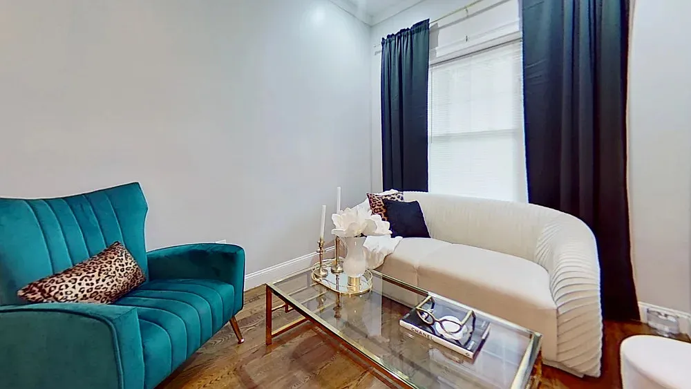 2 bed, 1.0 bath, 800 sqft, $2,575 — Photo 3