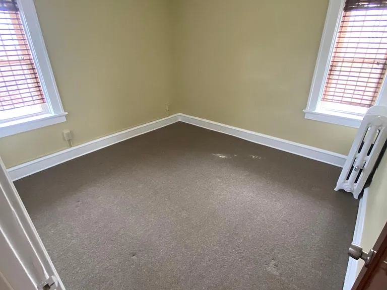 2220 N Bremen St #4 — Photo 8