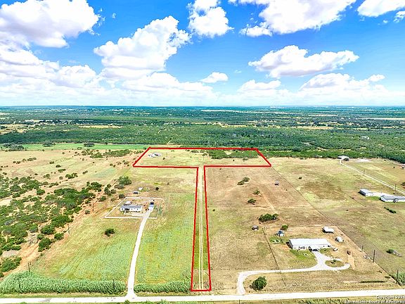 2nd image of 1290 County Road 122