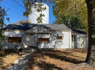 1016 Wallace St, Alton, IL 62002