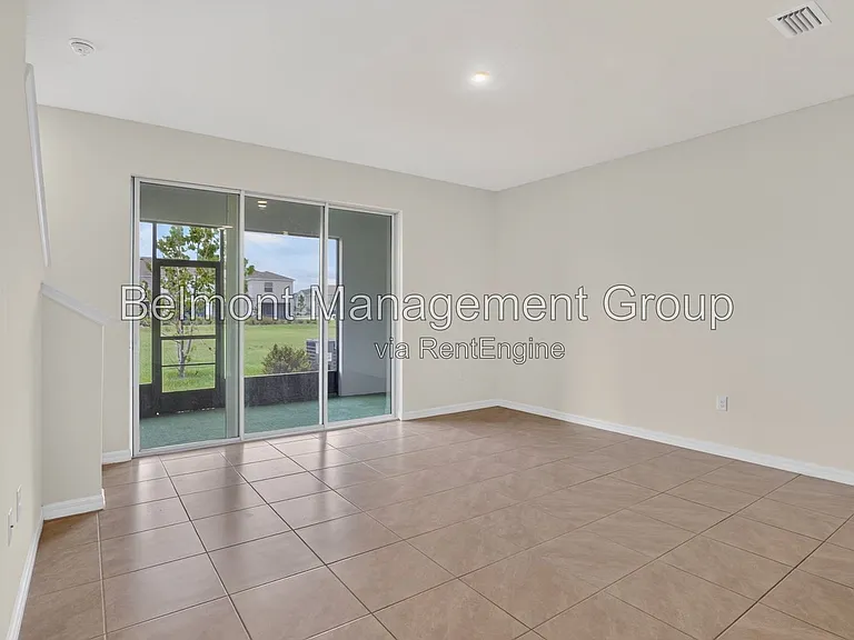 33028 Tulip Petal Ln — Photo 9