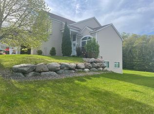 7130 71st St S, Cottage Grove, MN 55016