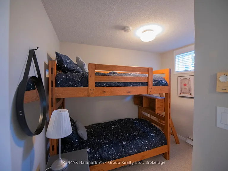 150 Victoria St S #112 — Photo 18
