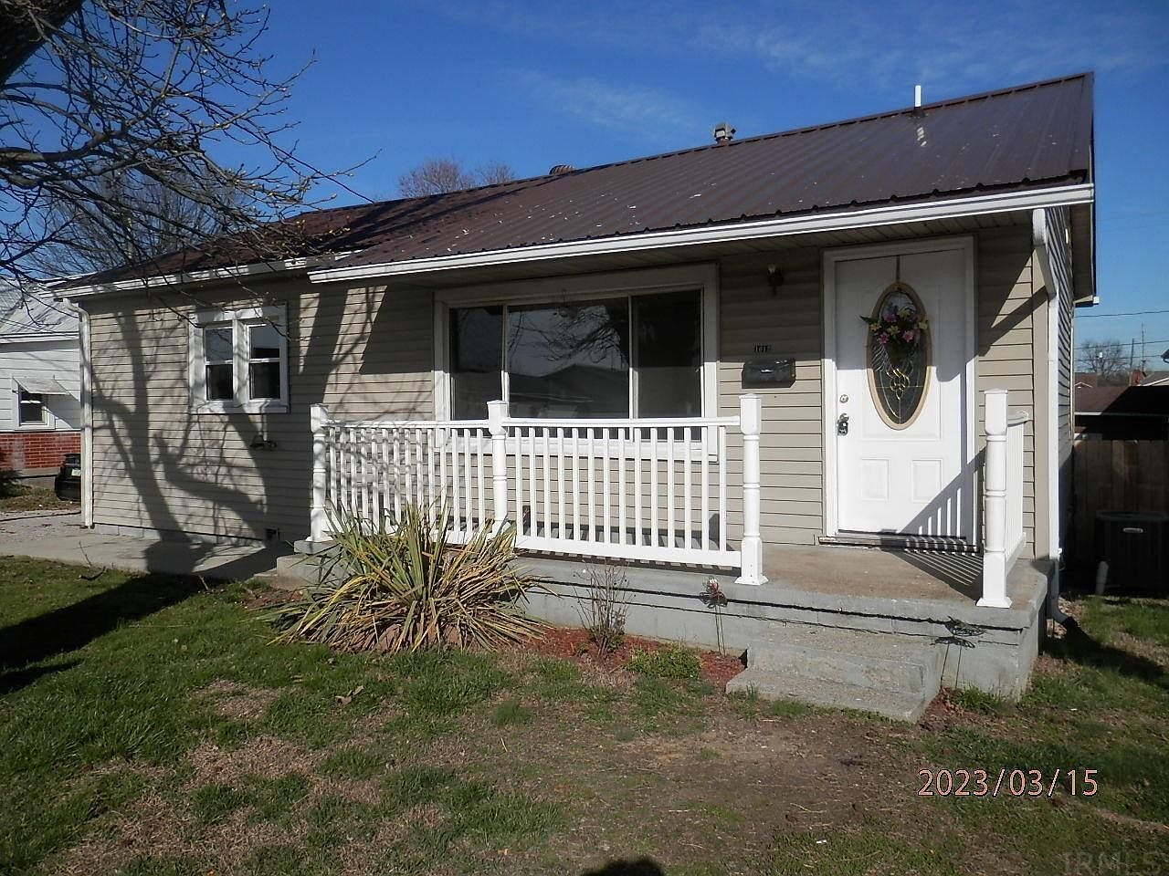 1612 Main St, Tell City, IN 47586 Zillow