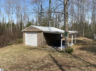 1750 W Kelly Rd, Lake City, MI 49651