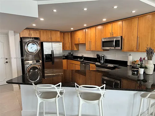 1865 Brickell Ave Photo 1