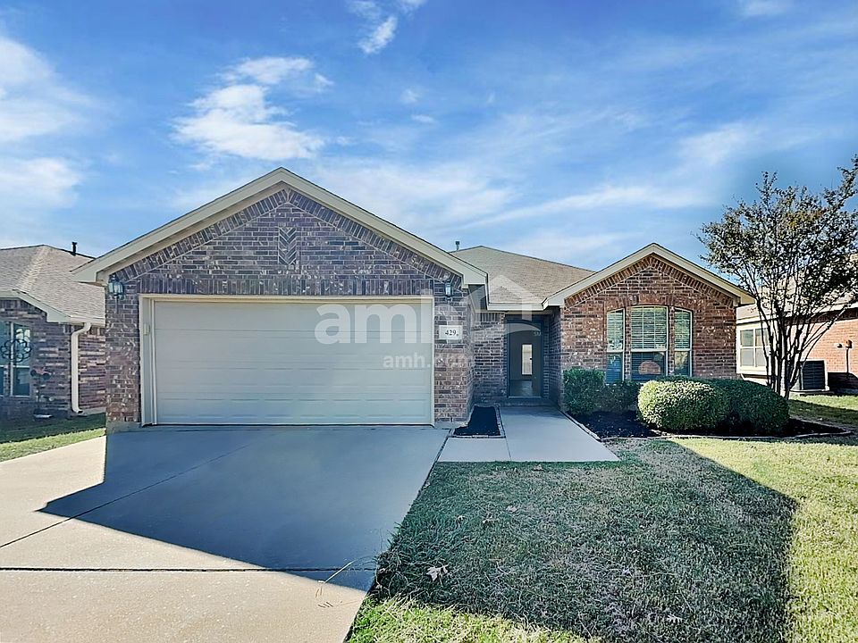 1st image of 429 Brookhollow Ln