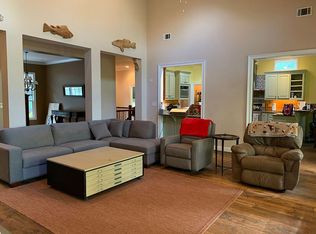 1051 Riverwalk Pt, Bishop, GA 30621