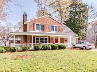 1041 Windjammer Dr, Hampton, VA 23669