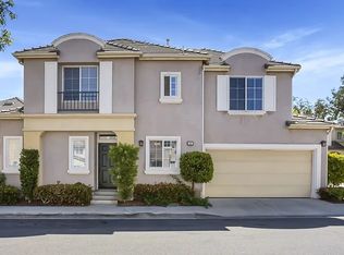 26 Bloomfield Ln, Rancho Santa Margarita, CA 92688