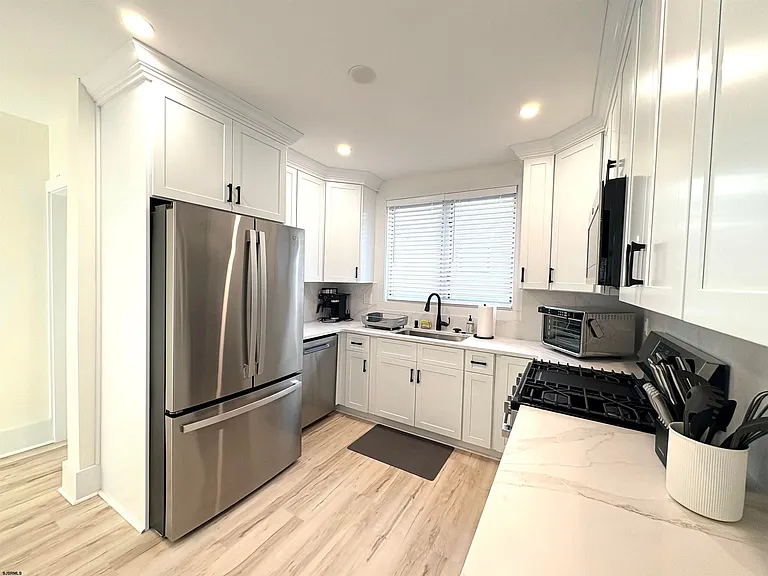6 N Jasper Ave — Photo 18